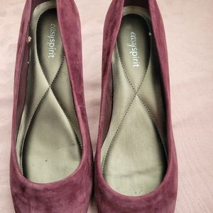 Suede pumps